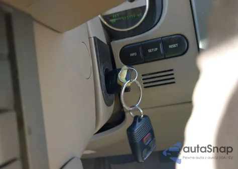 2007 Ford F-150 Lariat/Xlt z USA, uszkodzony, nr VIN 1FTPW12V97FB55214